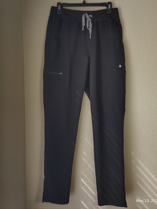 Figs Pants - FIGS High Waisted Yola Black Scrub Pants Women MEDIUM TALL Technical Medical